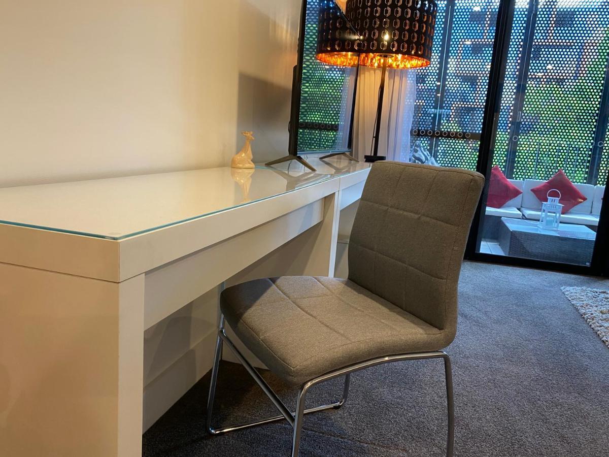 The Gallery Luxe 1 Bedroom Executive Apartment In The Heart Of Braddon Wine Secure Parking Wifi Canberra Luaran gambar
