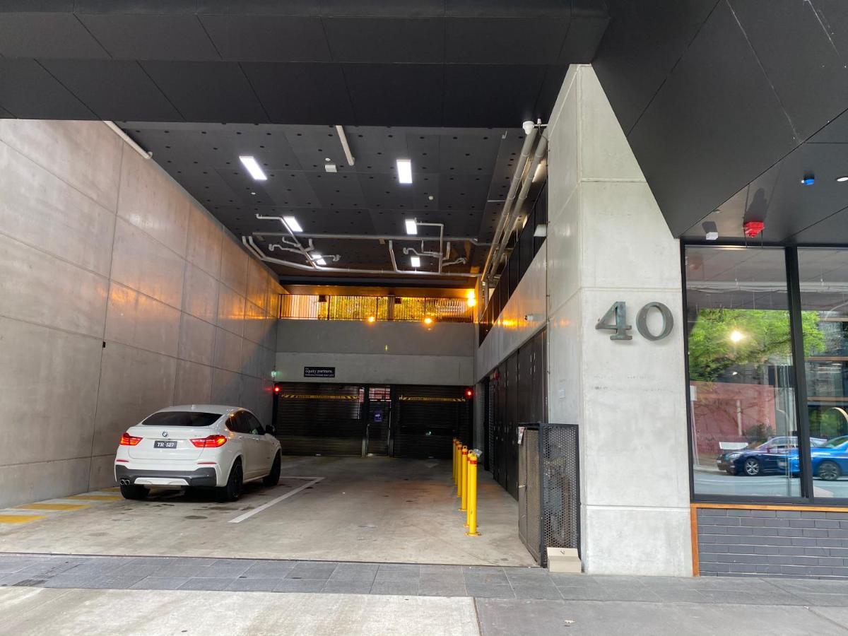 The Gallery Luxe 1 Bedroom Executive Apartment In The Heart Of Braddon Wine Secure Parking Wifi Canberra Luaran gambar